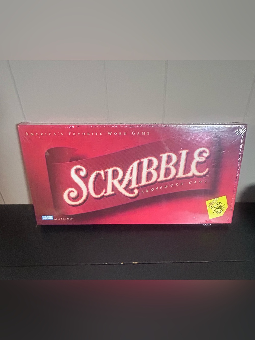 Hasbro Scrabble Classic Crossword Word Game Family Edition NEW